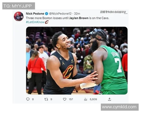 塔图姆赛场举动引发球迷热议引爆社交媒体讨论一片哗然 塔图姆赛场举动引发球迷热议引爆社交媒体讨论一片哗然